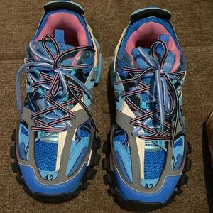 Size us 9 uk 42 balenciaga still new